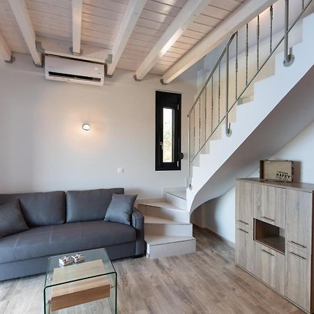 Blue House Luxury Apartment Nikiana Esterno foto