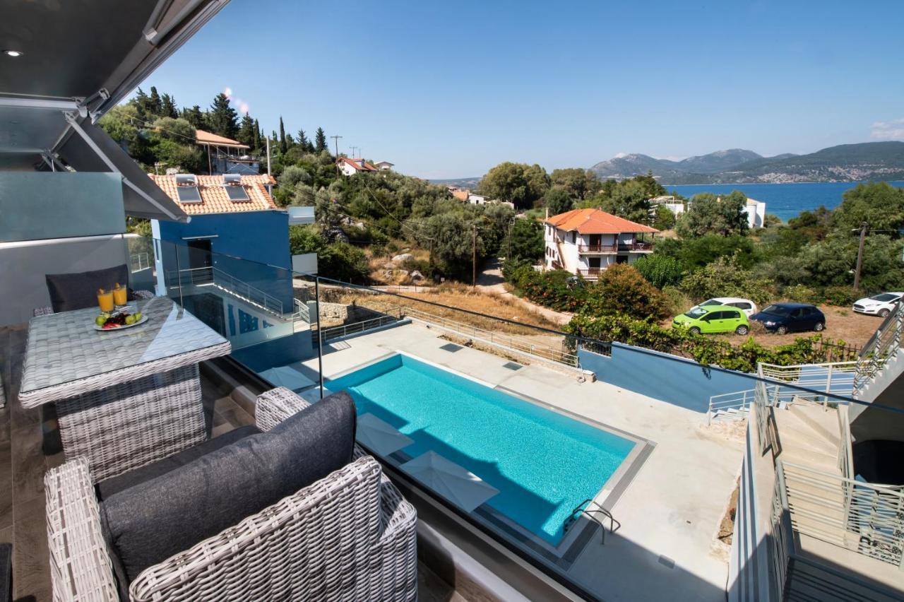 Blue House Luxury Apartment Nikiana Esterno foto