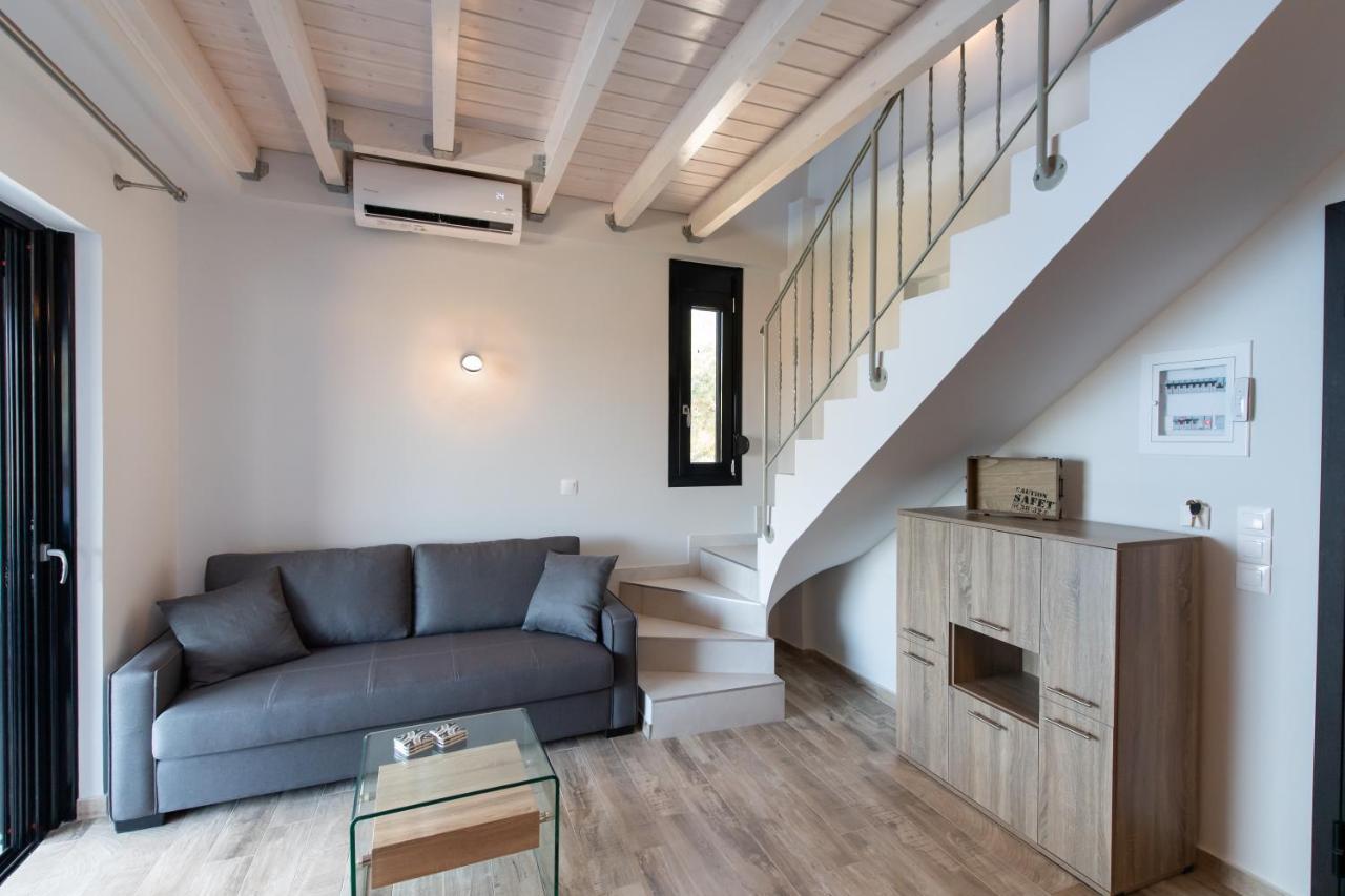 Blue House Luxury Apartment Nikiana Esterno foto