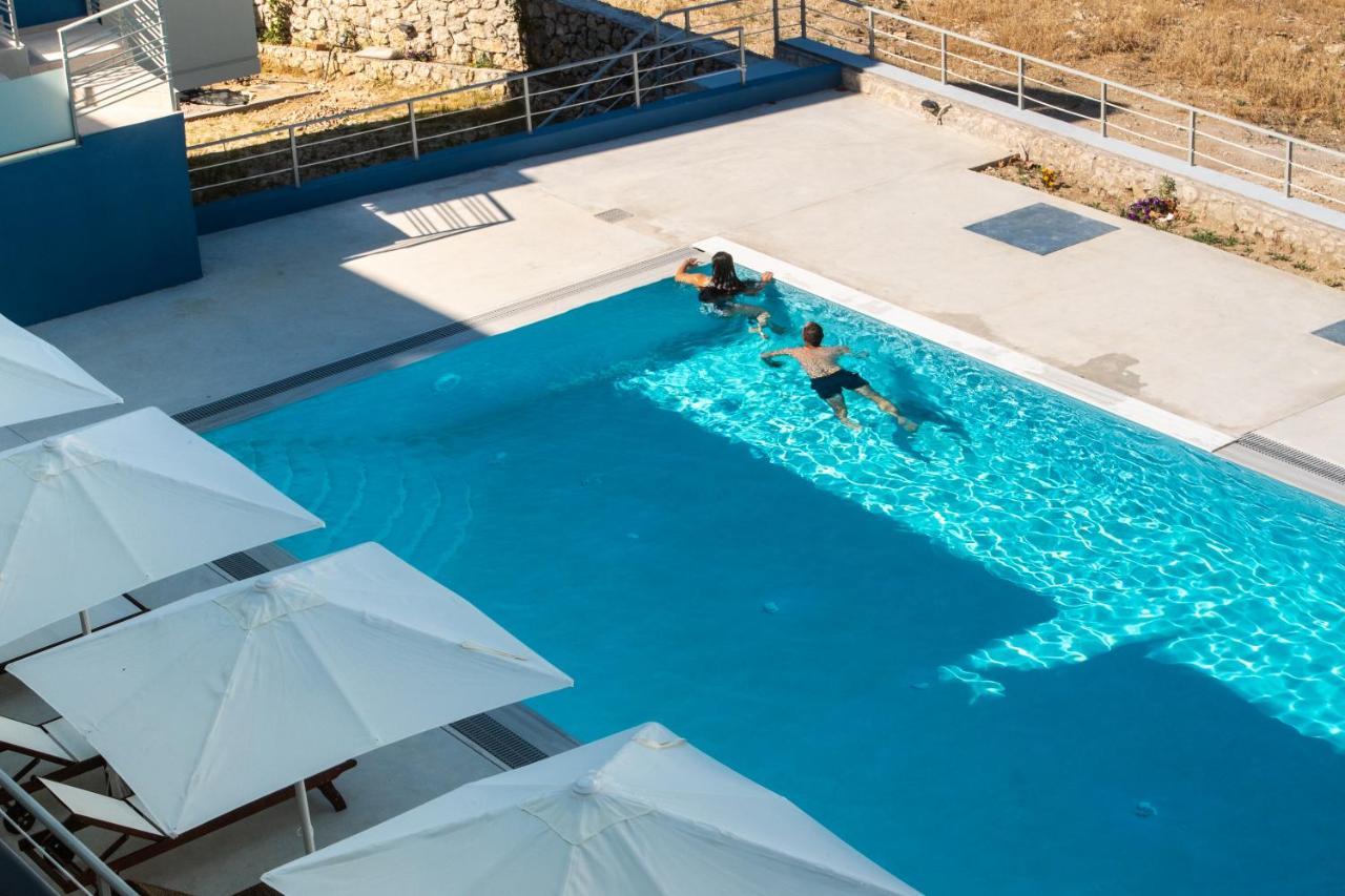 Blue House Luxury Apartment Nikiana Esterno foto