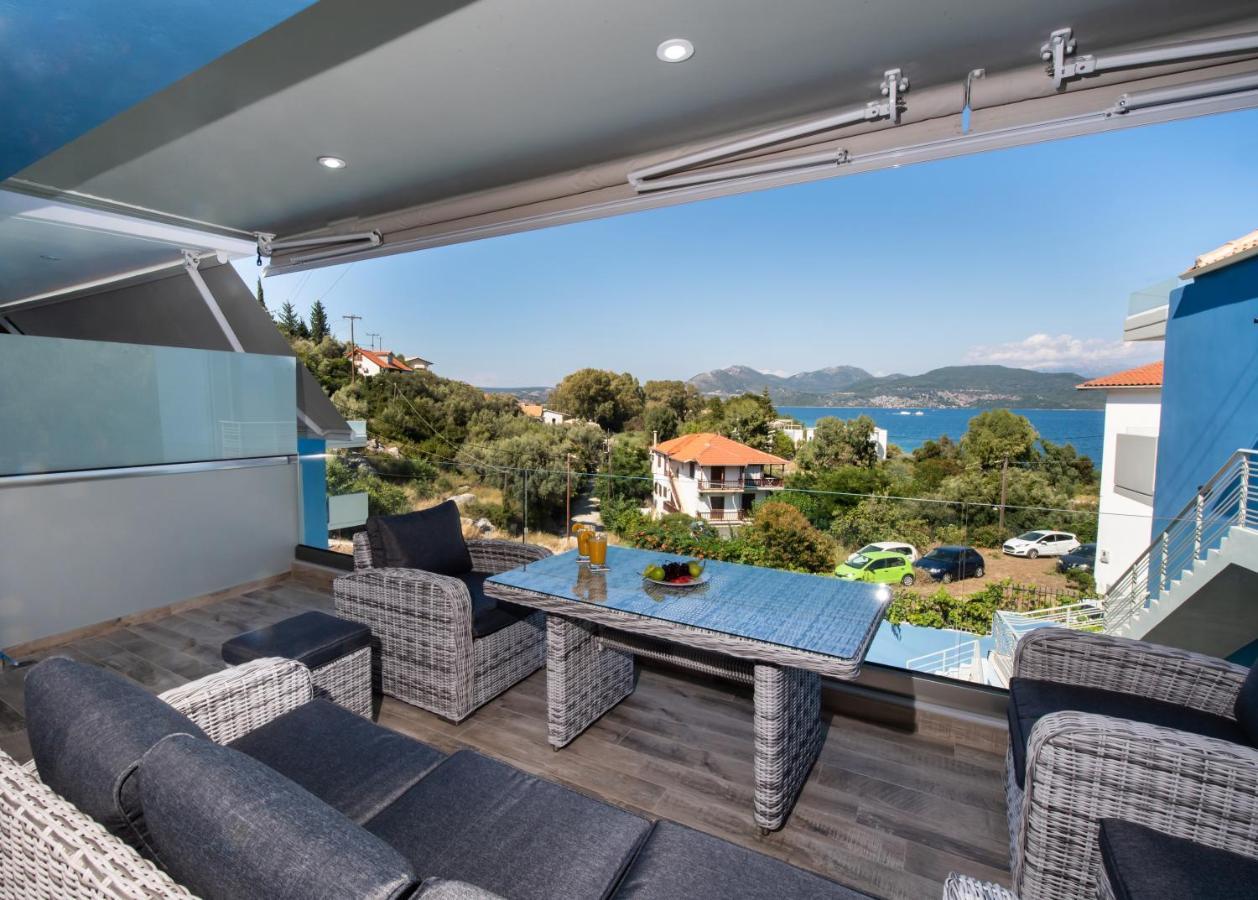 Blue House Luxury Apartment Nikiana Esterno foto